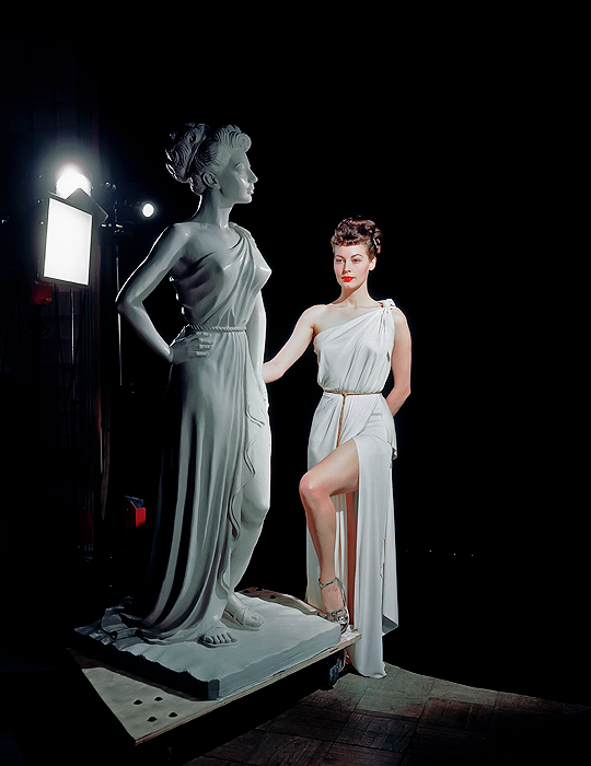 Ava-Gardner-on-the-set-of-One-Touch-of-Venus-1946..png