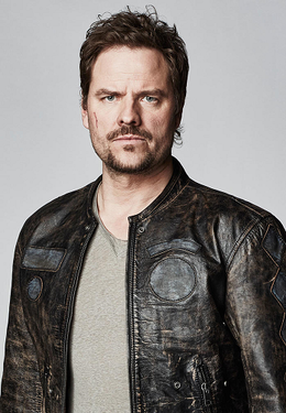 [Série TV]Dark MAtter[Boone].png