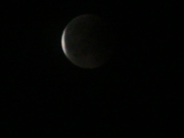 mooneclipse.JPG.3b7c1394f82d3ded6609354eb39bbdaf.JPG