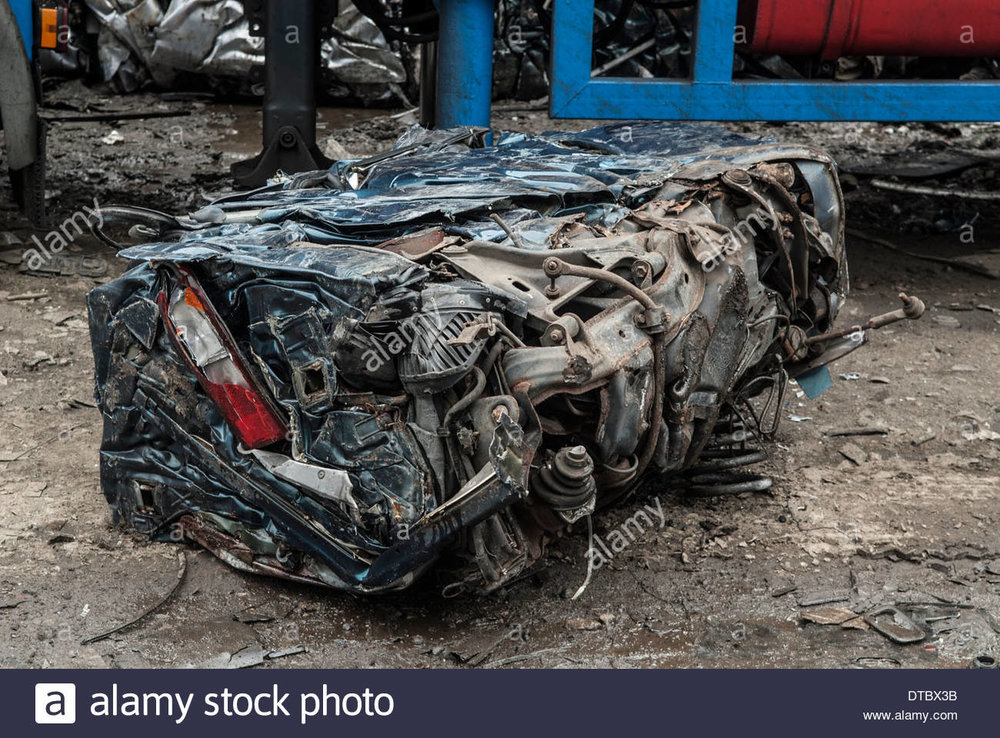 crushed-cars-in-scrap-yard-uk-DTBX3B.thumb.jpg.2bc13216ba6725588c58726111b9795e.jpg