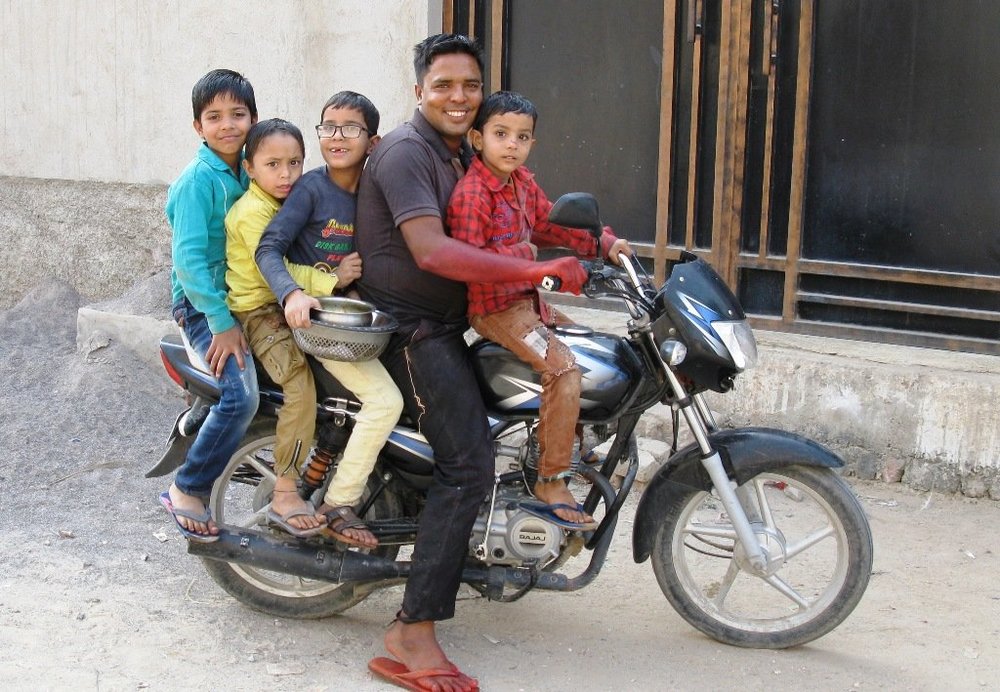 moto pushkar.JPG