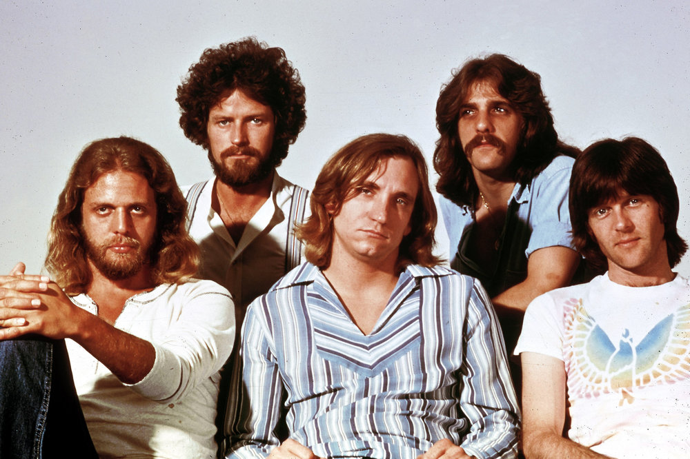 the-eagles-group.thumb.jpg.8d88fc2f7a28468a85c48558a48c4604.jpg