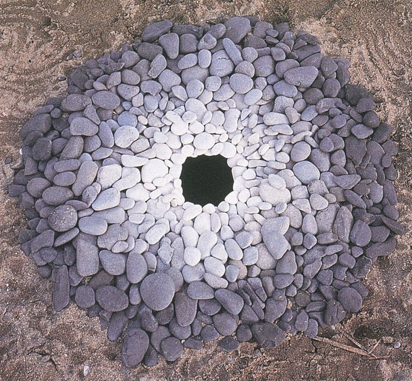 land-art-Andy-Goldsworthy-02.jpg