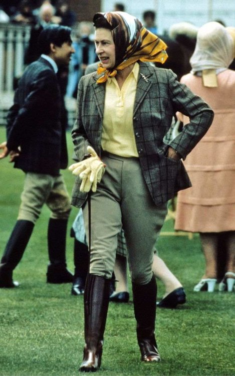 1988-tenue-sport-mode-reine-Angleterre.jpg
