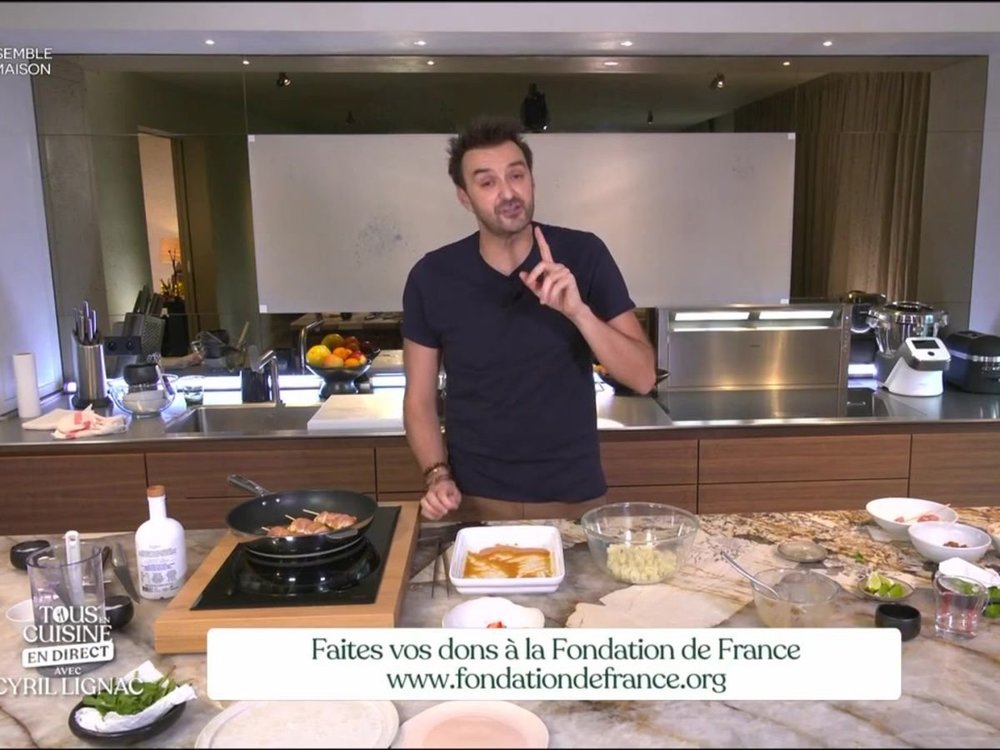 cyril-lignac-au-bord-des-larmes-dans-tous-en-cuisine.jpeg
