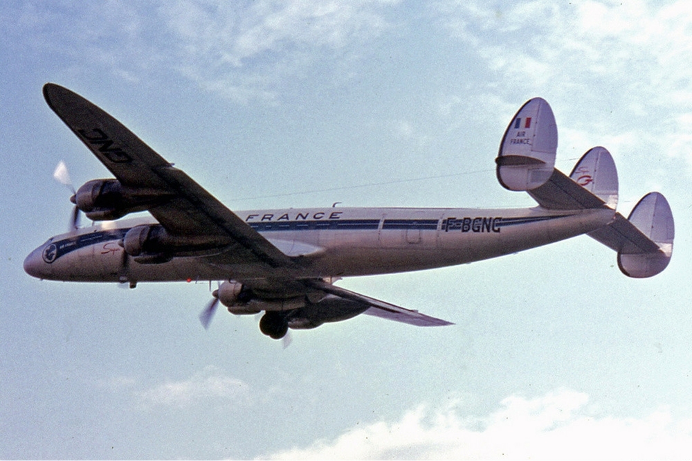 Lockheed_L-1049G_Super_Constellation,_F-BGNC,_Air_France_Manteufel-2.jpg