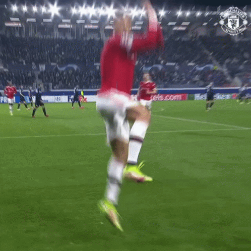 manchester-united-cristiano-ronaldo.gif.0e1fd23db2471d88971a4b987adad8dd.gif