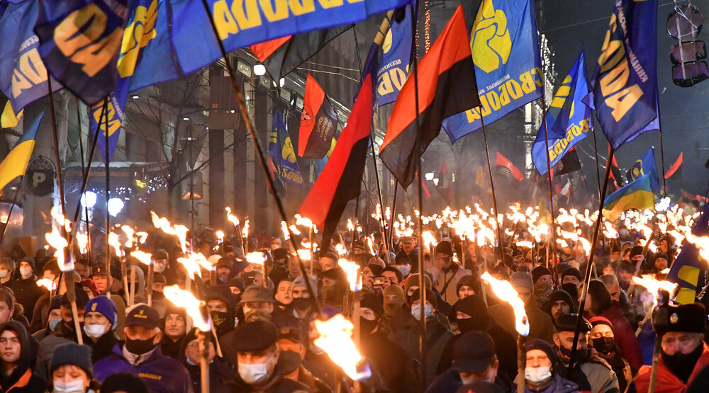 bandera-kyiv-ukraine-2160x1200-1.jpg