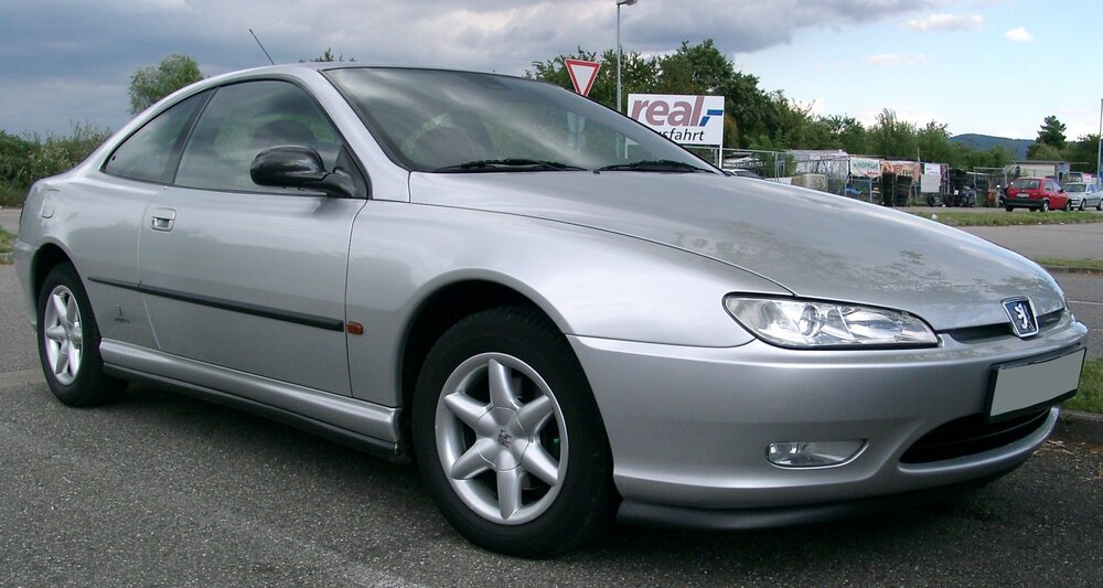 Peugeot_406_front_20070730.jpg