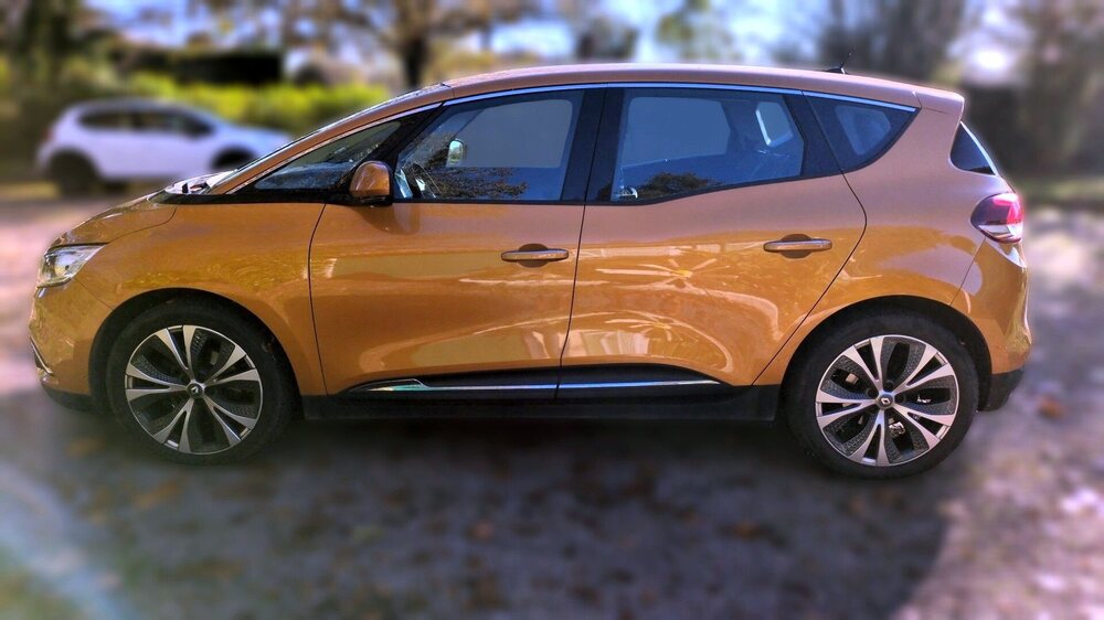 renault-scenic-iv-occasion-2017-profil-gauche.thumb.jpg.cbe1b0e19b31a345607c60f8273da594.jpg