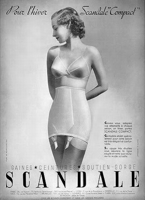 SCANDALE-GAINE-LINGERIE-DE-1937-.png.40050c383f176da5dec8875550a0a890.png