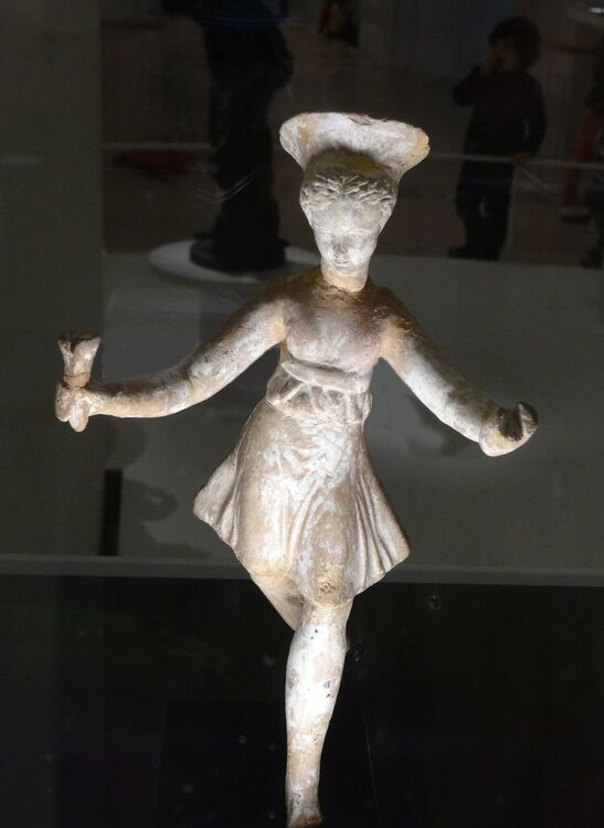 184197756_danseuseauxcrotales.thumb.jpg.5c767fb60faa78fa3705d2b33eecdf56.jpg